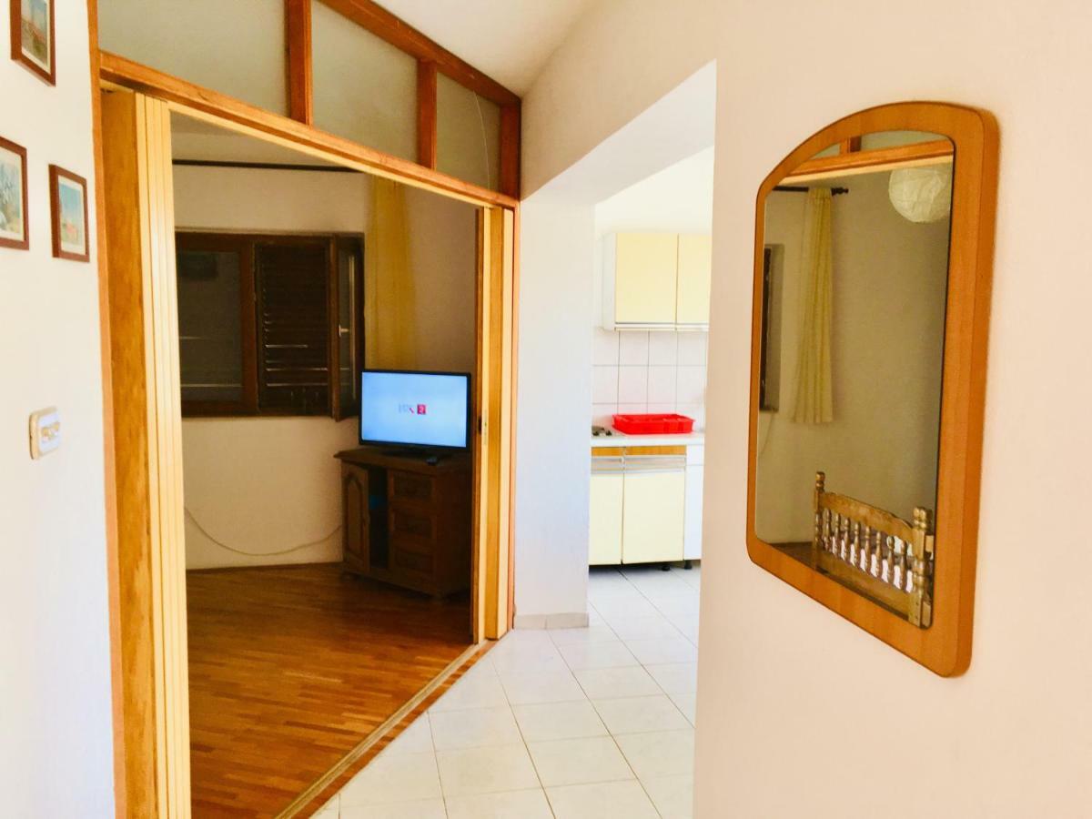 Apartmani Nina شيبينيك المظهر الخارجي الصورة